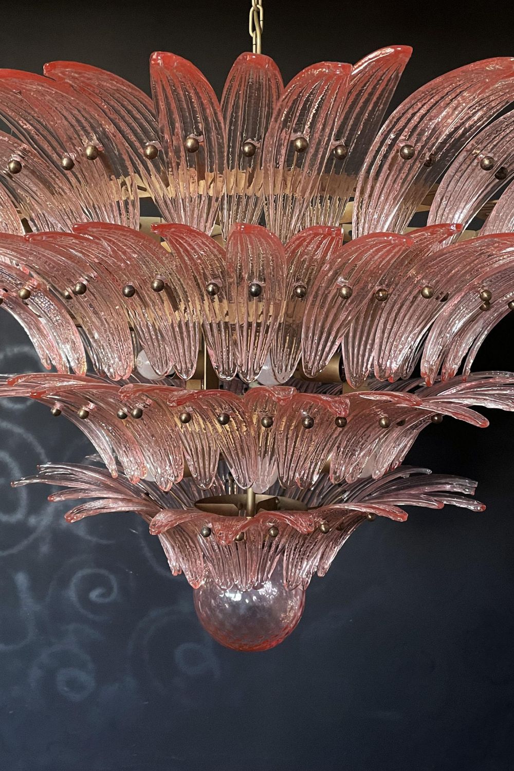 Art Four-tier pink glass palm leaf chandelier