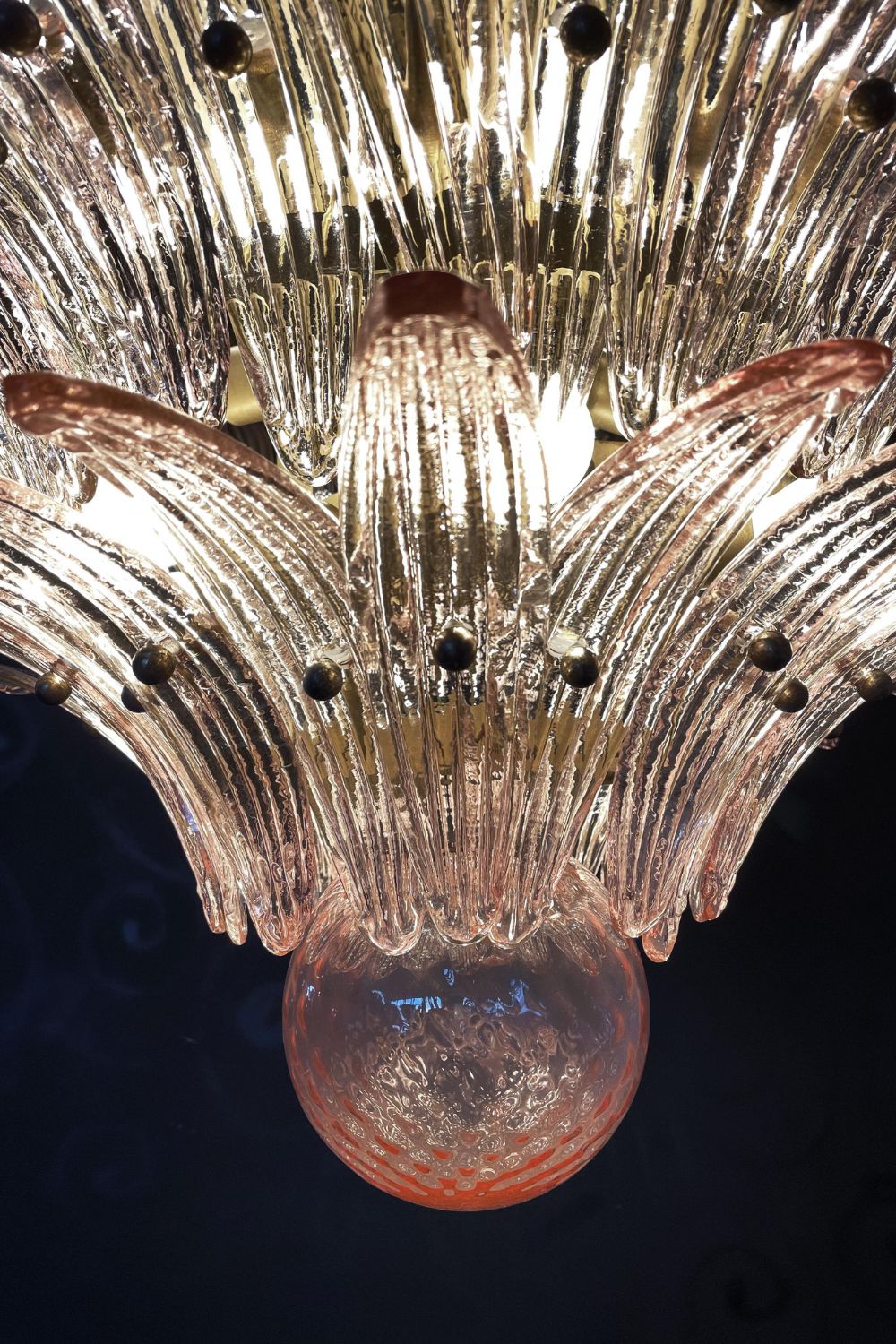 Art Four-tier pink glass palm leaf chandelier