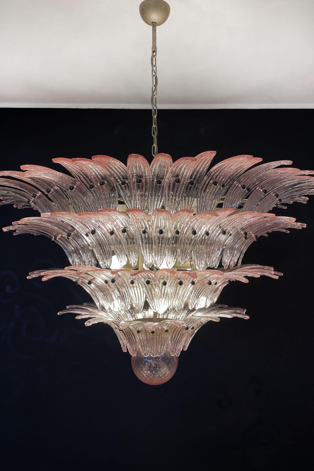 Art Four-tier pink glass palm leaf chandelier