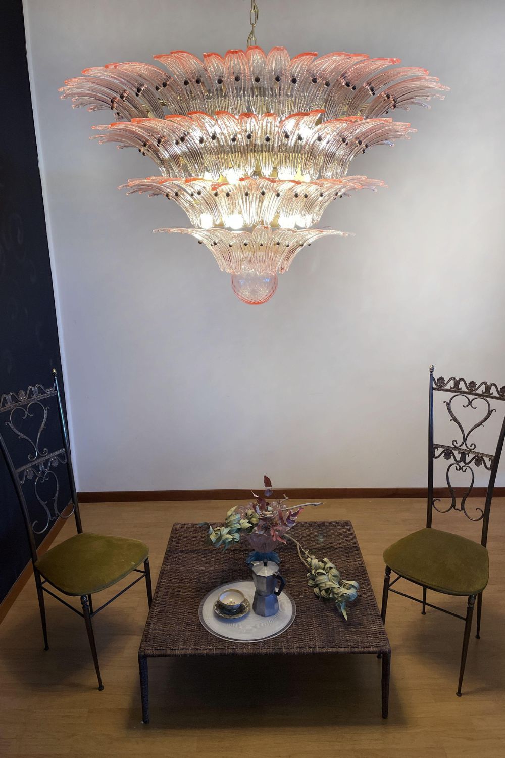 Art Four-tier pink glass palm leaf chandelier