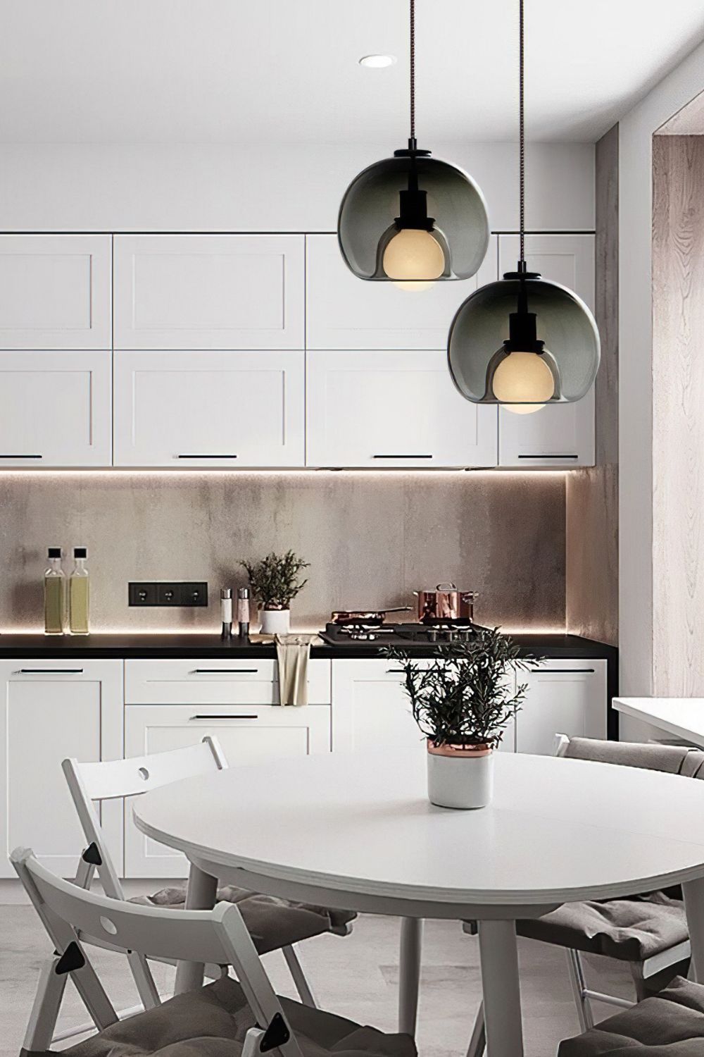 Semi Globe Electroplated Glass Pendant Lamp