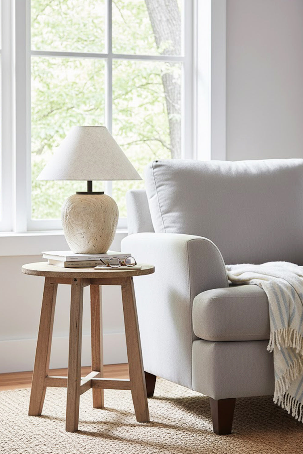 Aoji Table Lamp
