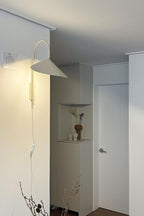 Arum Creative Wall Lamp