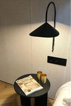 Arum Creative Wall Lamp