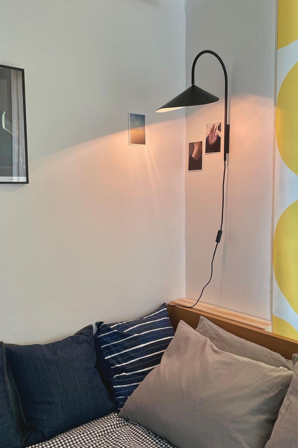Arum Creative Wall Lamp