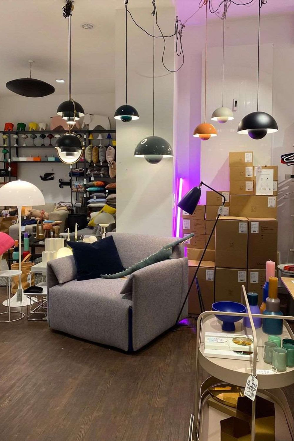 Semi-Circle Pendant Lamp