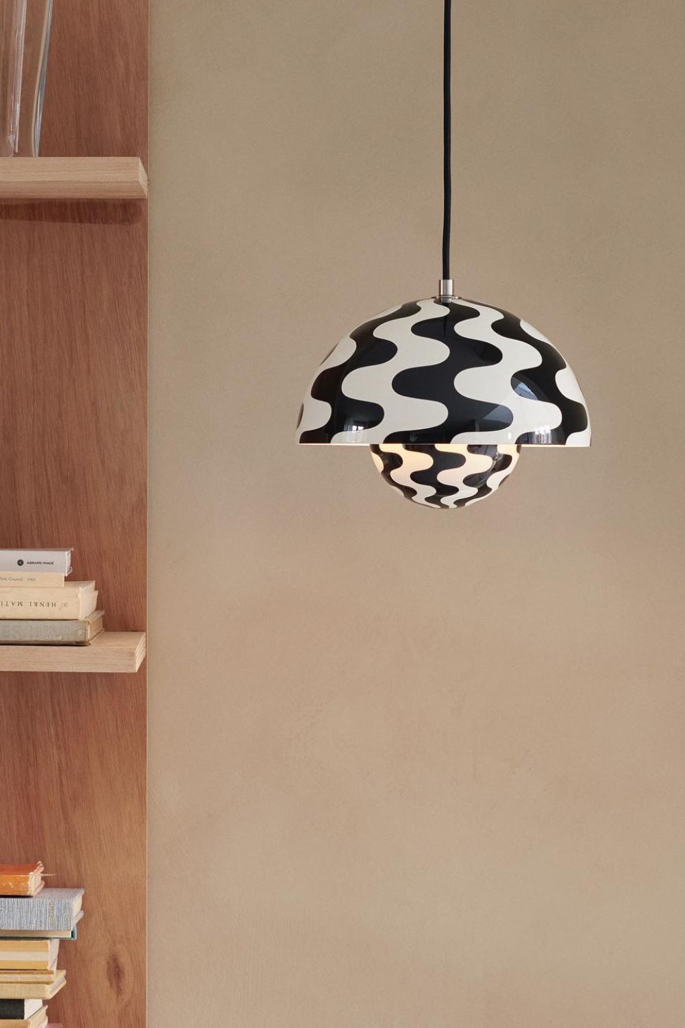 Semi-Circle Pendant Lamp