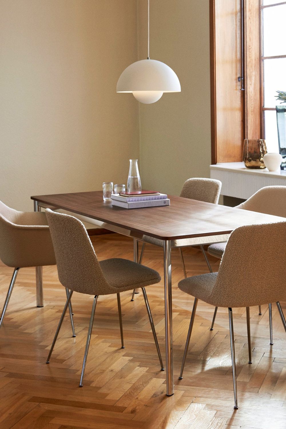 Semi-Circle Pendant Lamp