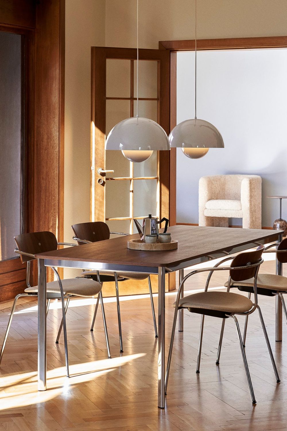 Semi-Circle Pendant Lamp