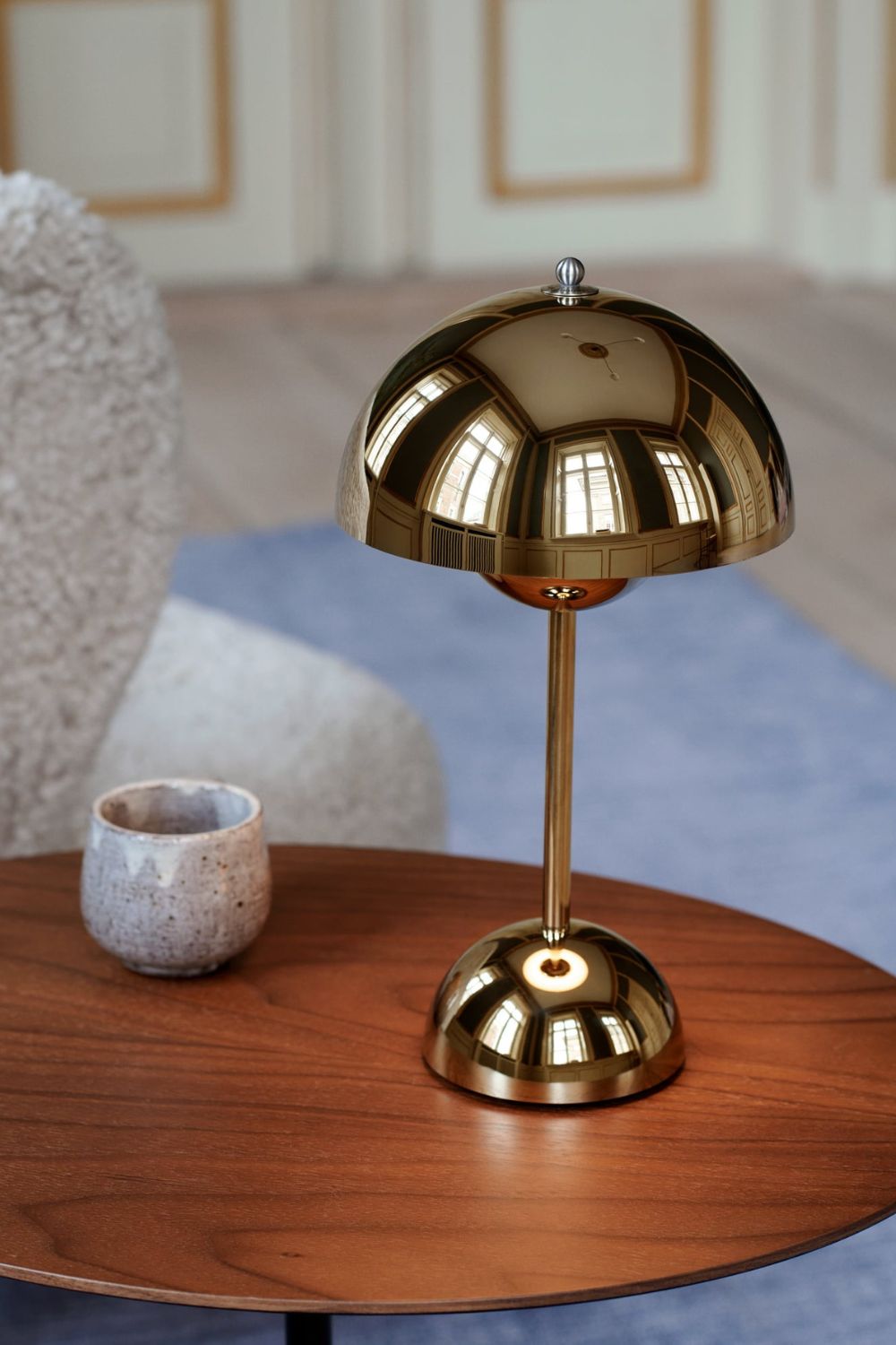 Semi-Circle Table Lamp Portable