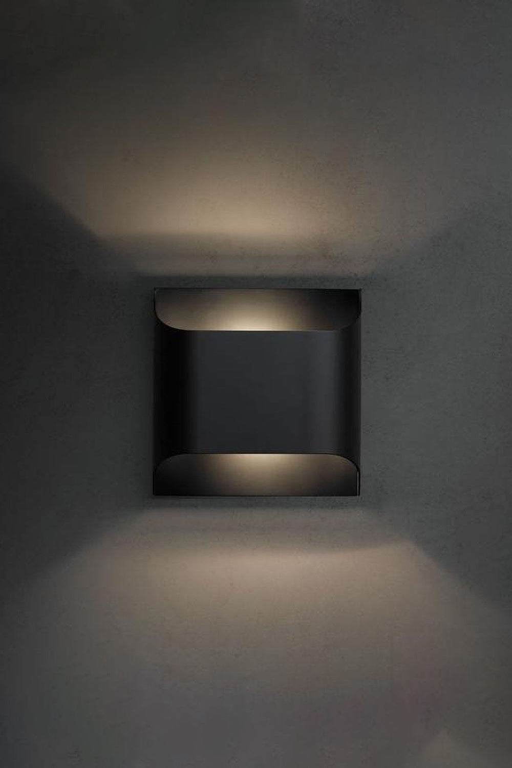 Leclerc Wall Sconce