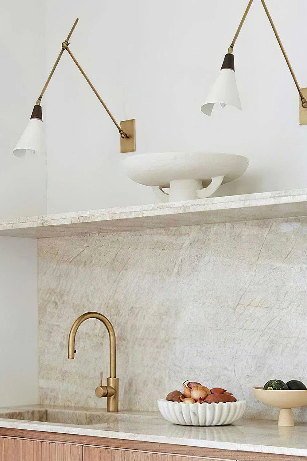 Magari Wall Lamp
