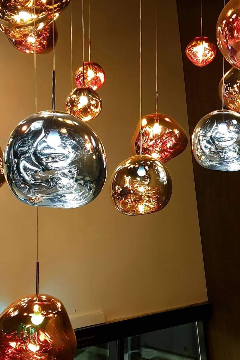 Metallic Lava Glass Pendant Lamp