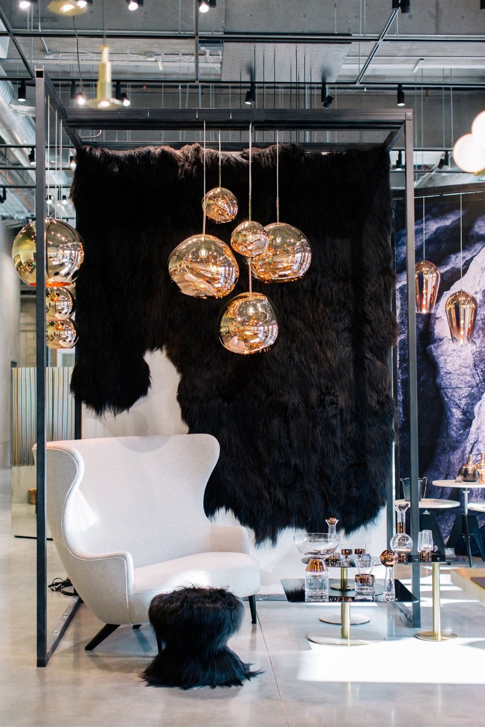Metallic Lava Glass Pendant Lamp