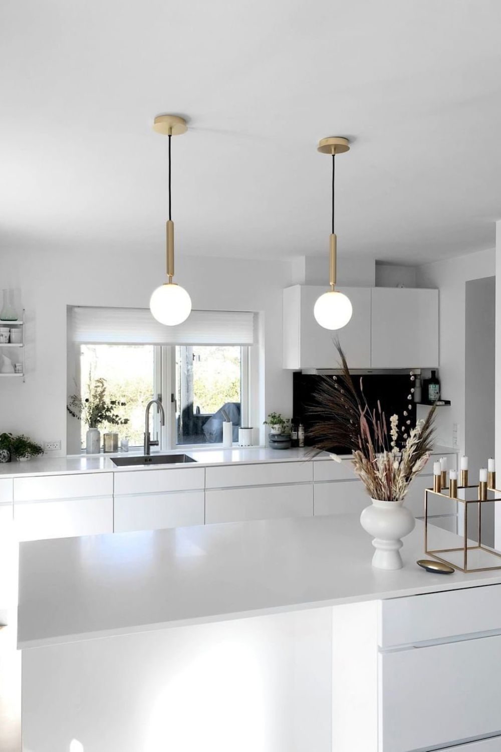Miira Pendant Light