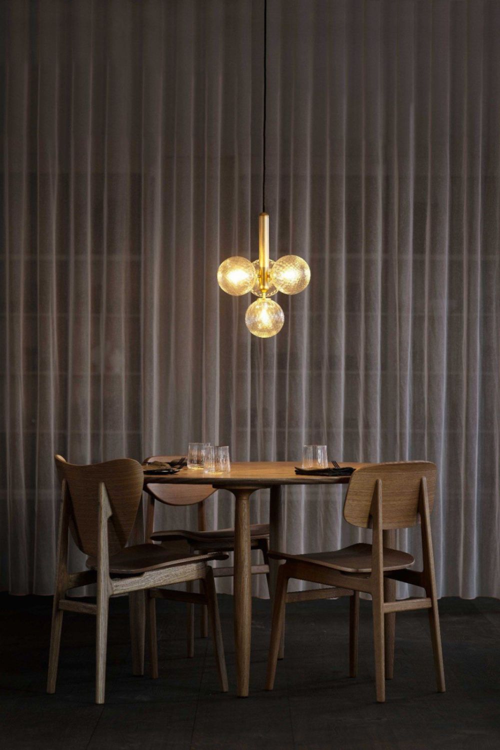 Miira Pendant Light