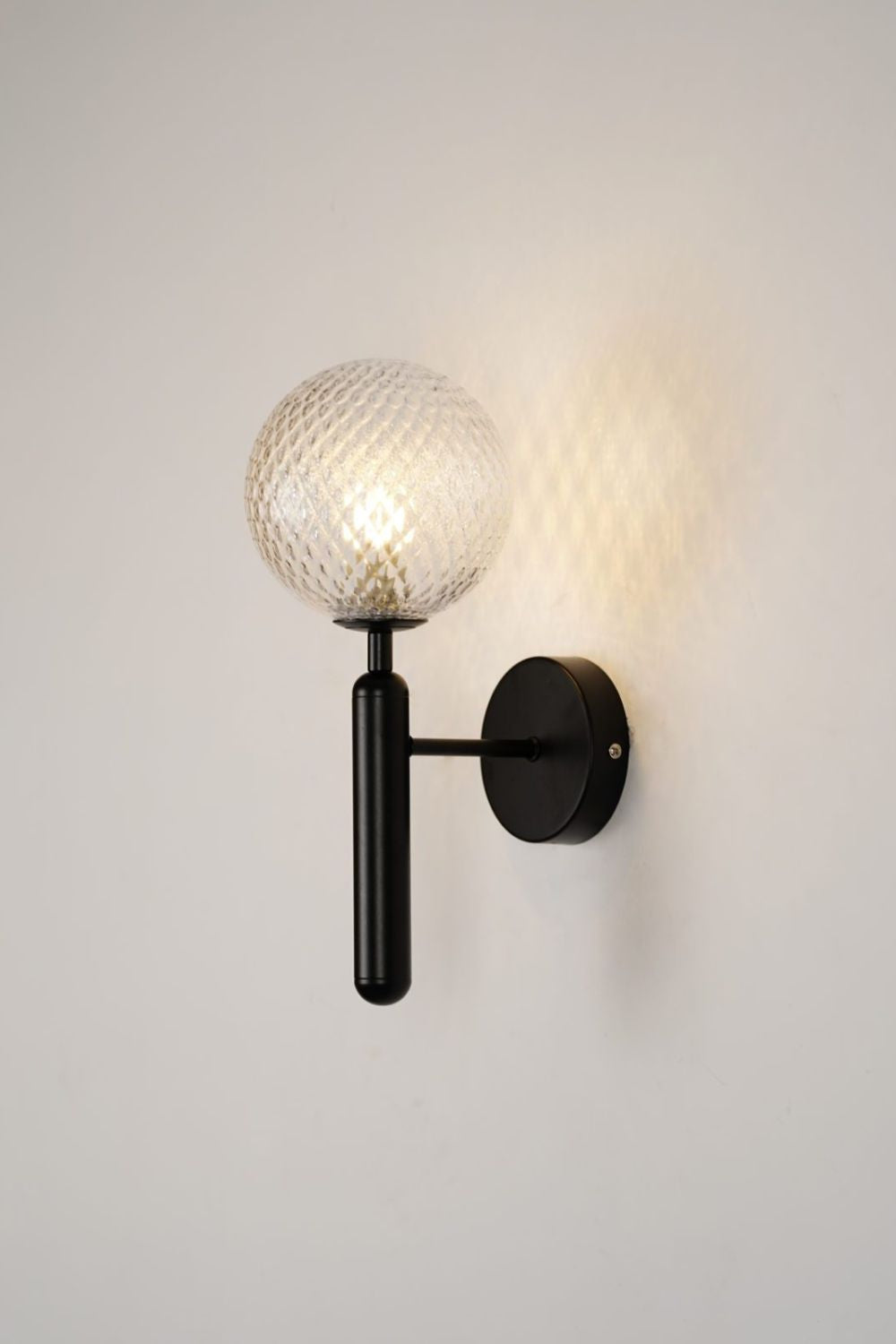 Miira Wall Light