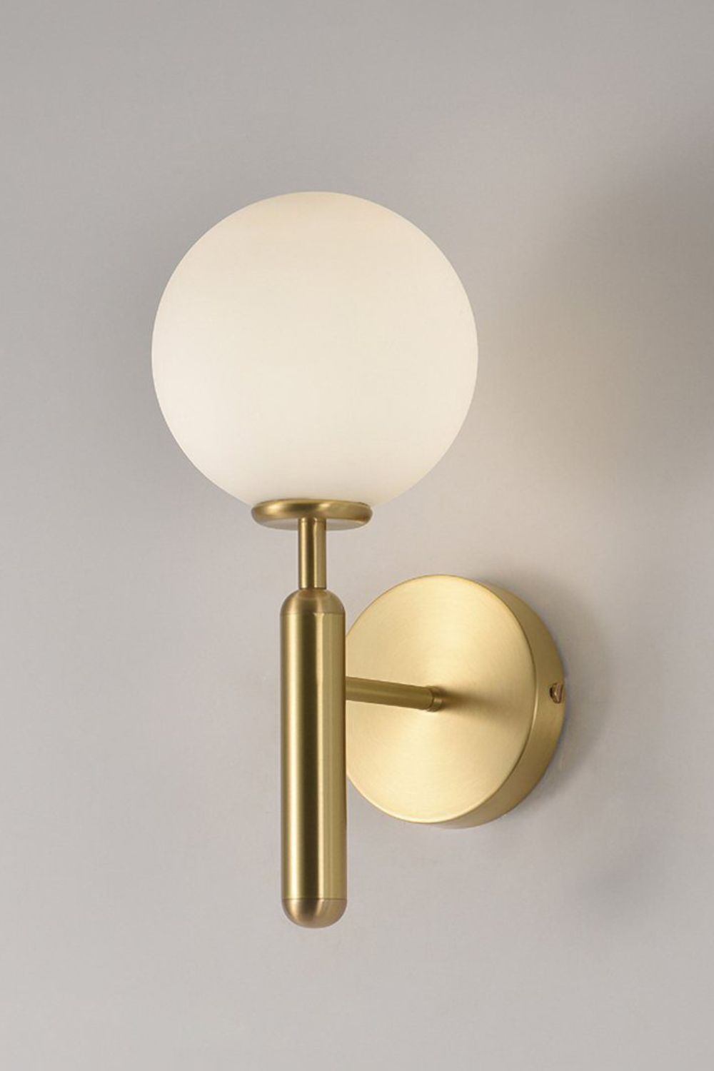 Miira Wall Light