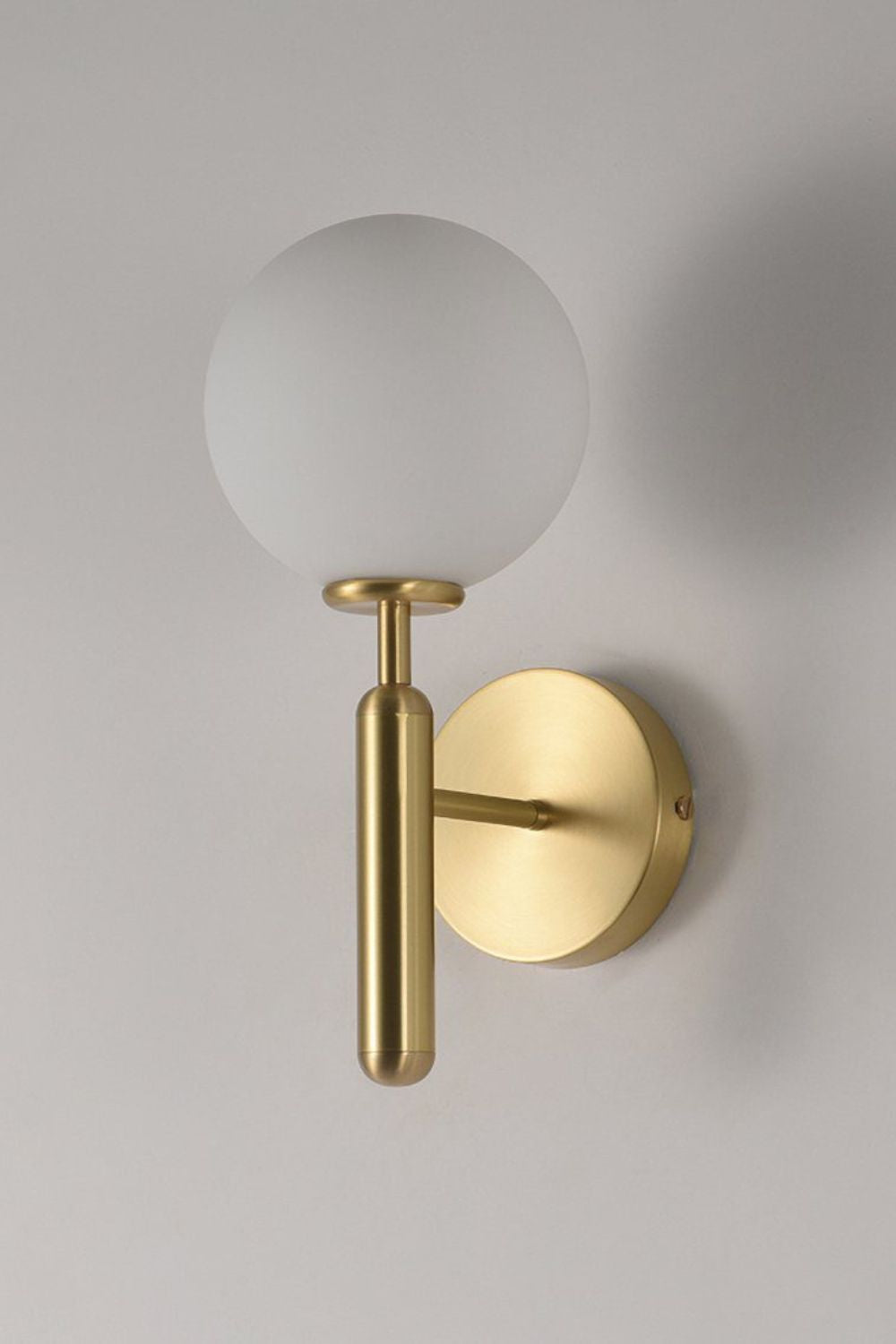 Miira Wall Light