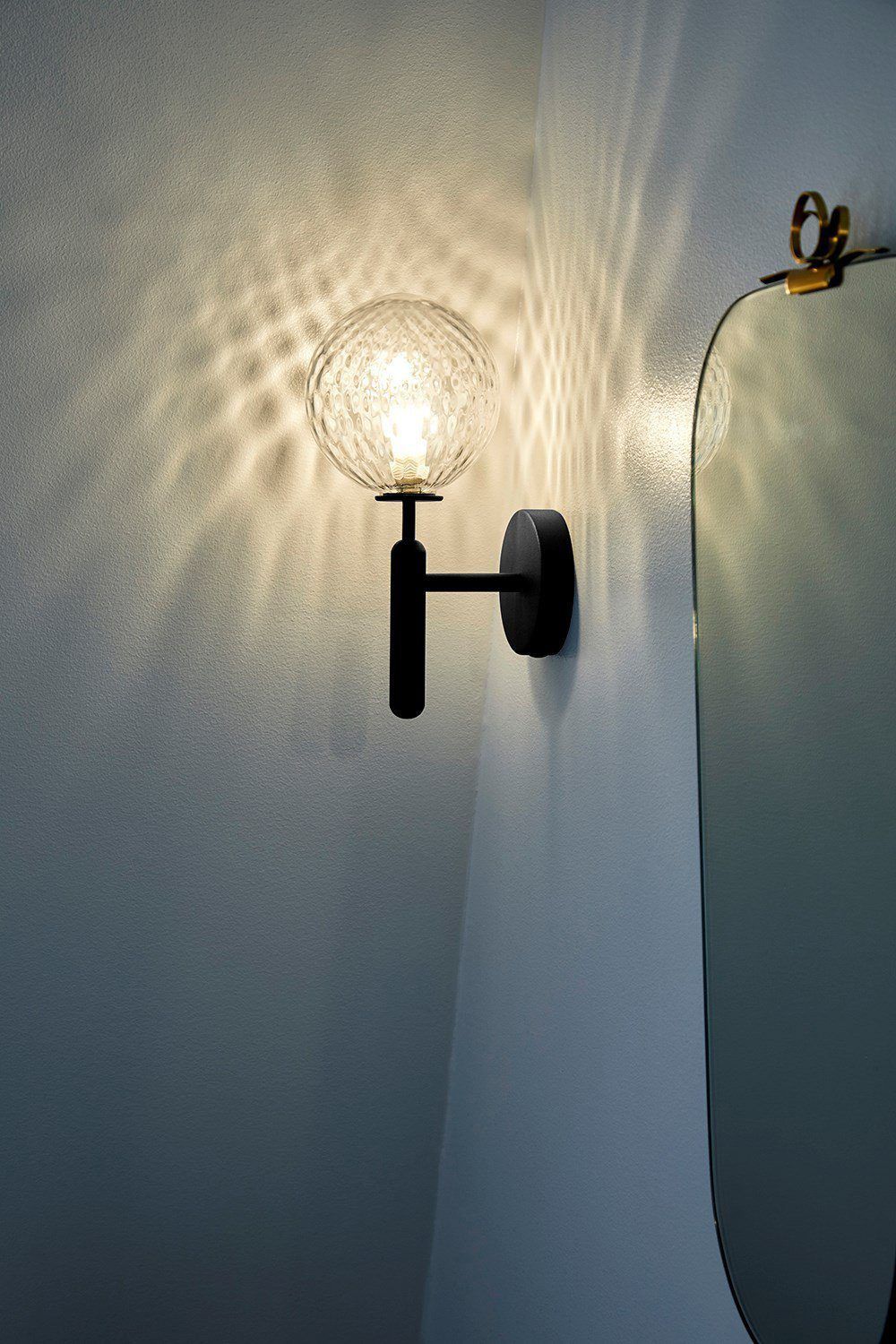 Miira Wall Light