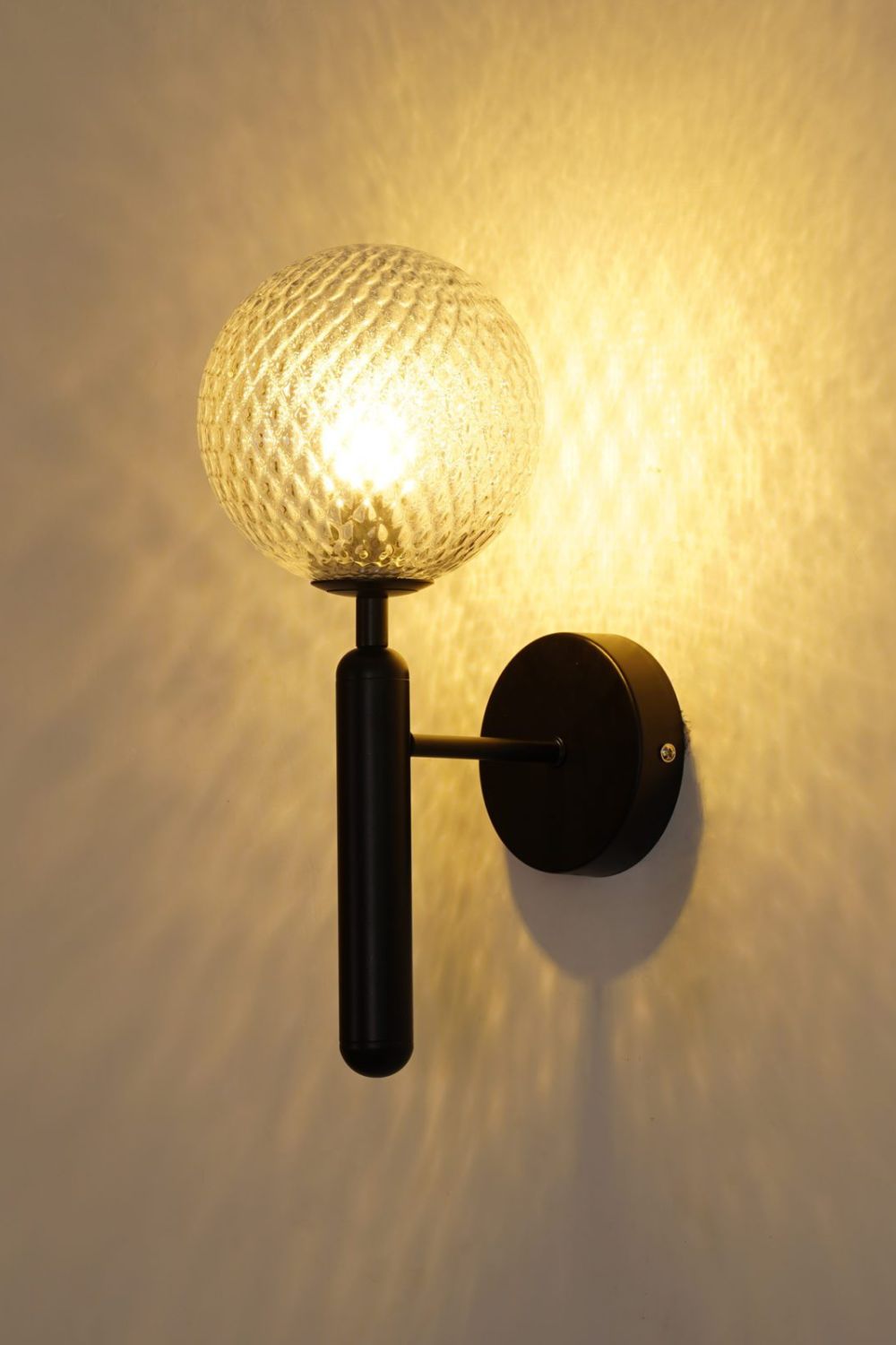 Miira Wall Light