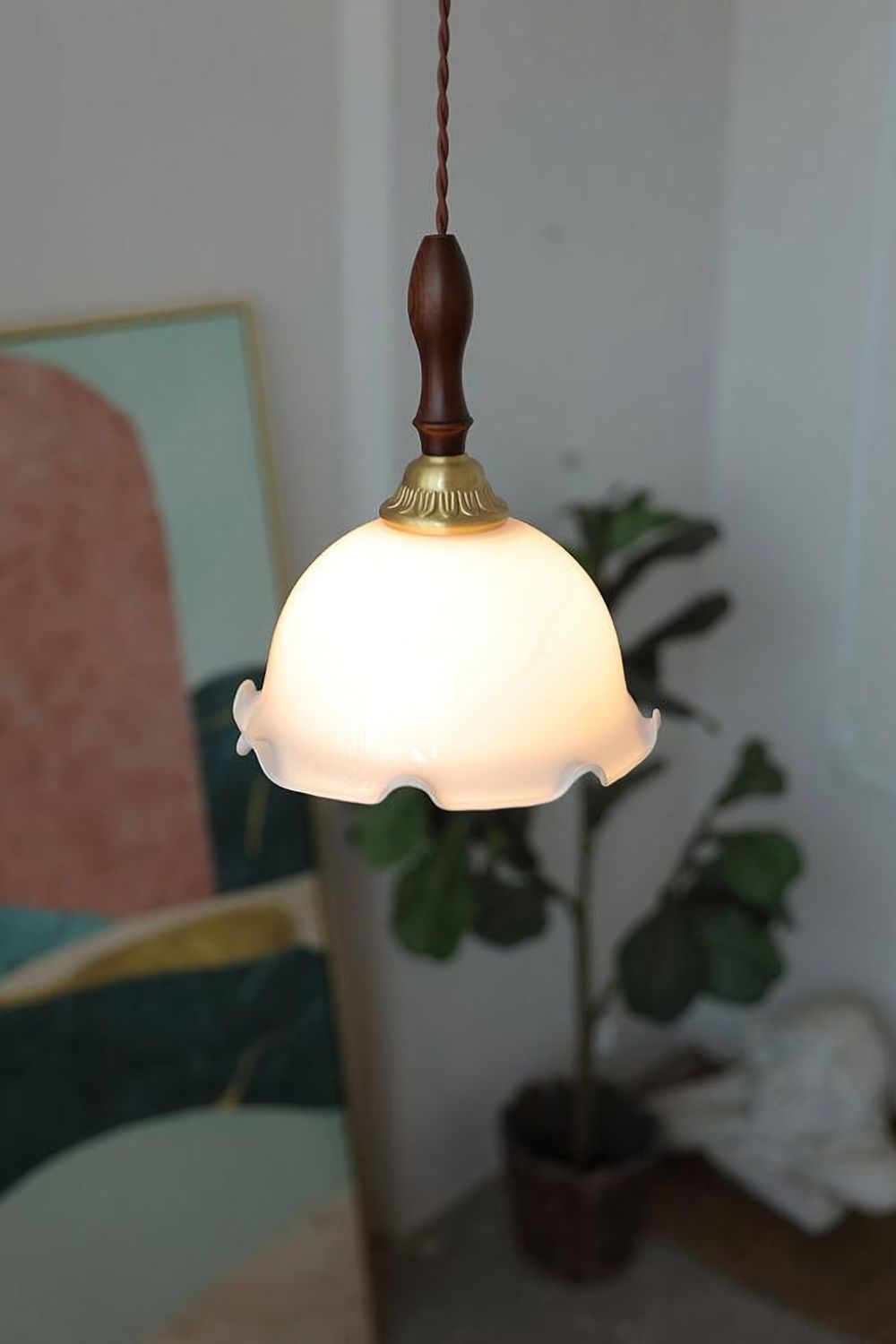 Milky Flower Pendant Light