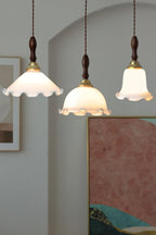 Milky Flower Pendant Light