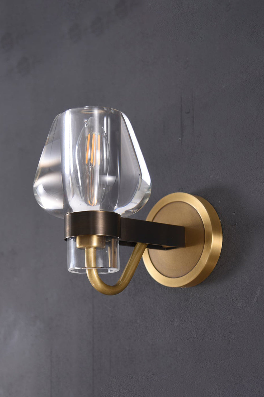 Montalembert Luxe Sconce