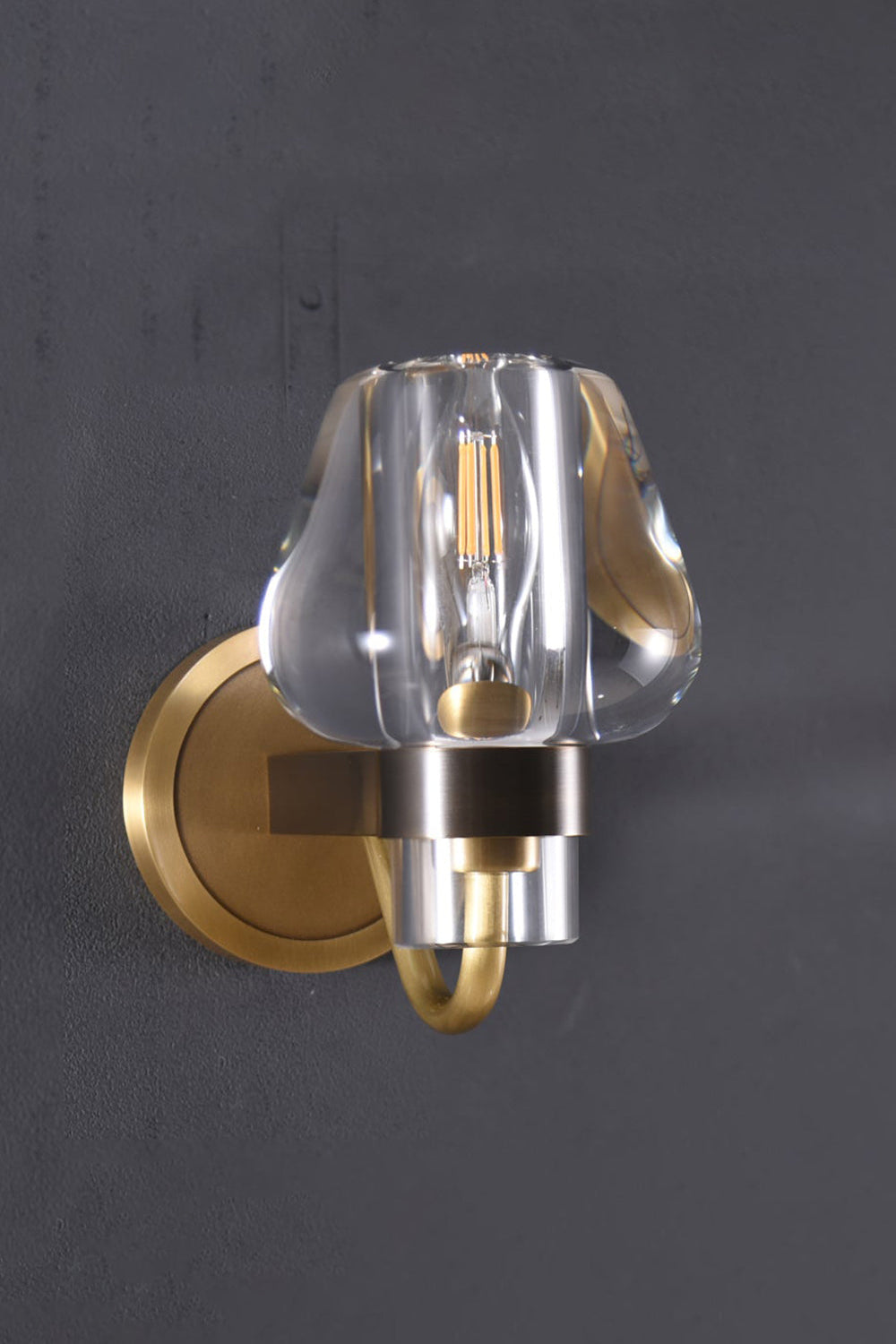 Montalembert Luxe Sconce