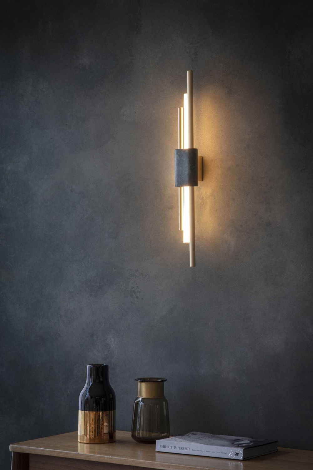 Tanto Wall Light