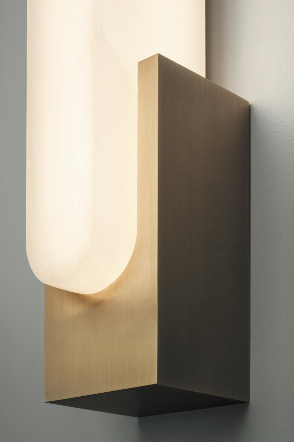 Marble Agatha Wall Lamp