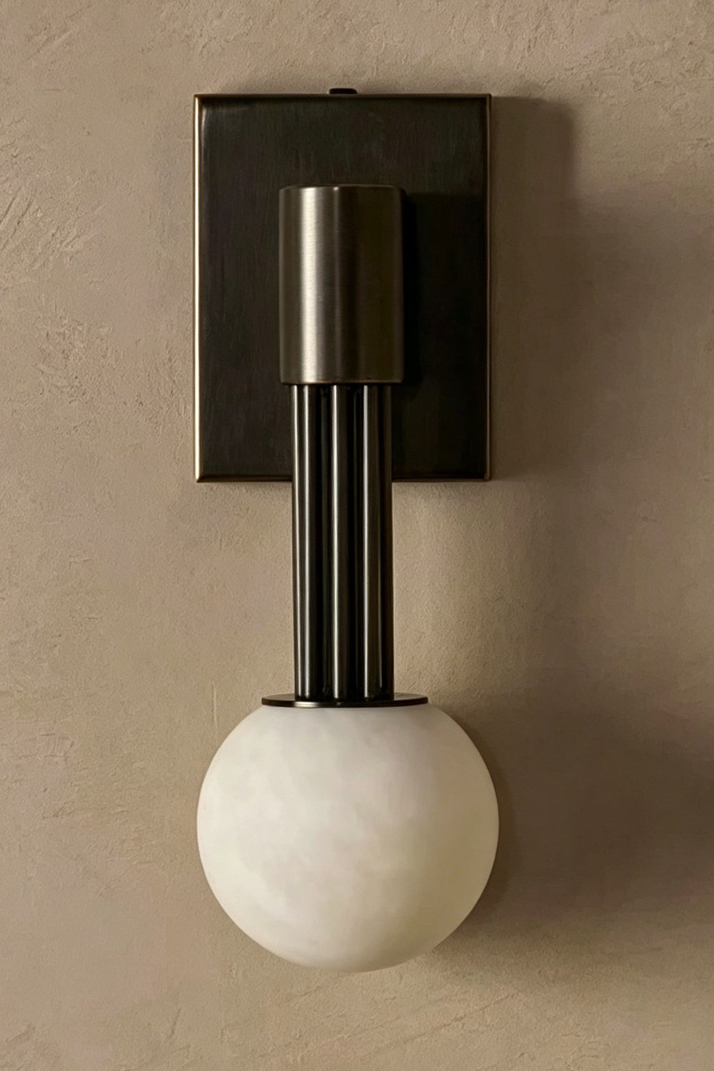 Alabaster Pillar Orb Wall lamp