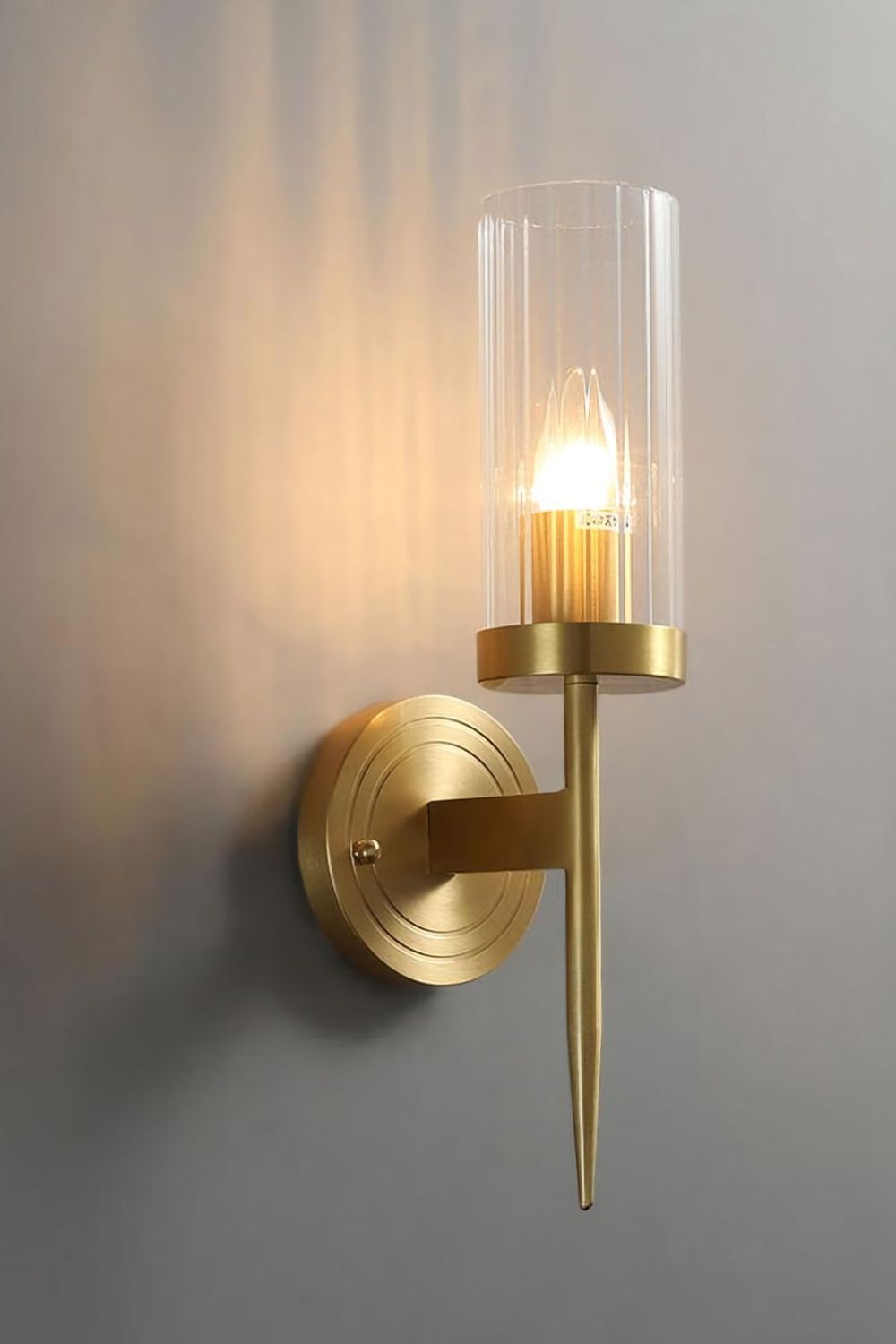 Alouette Wall Lamp