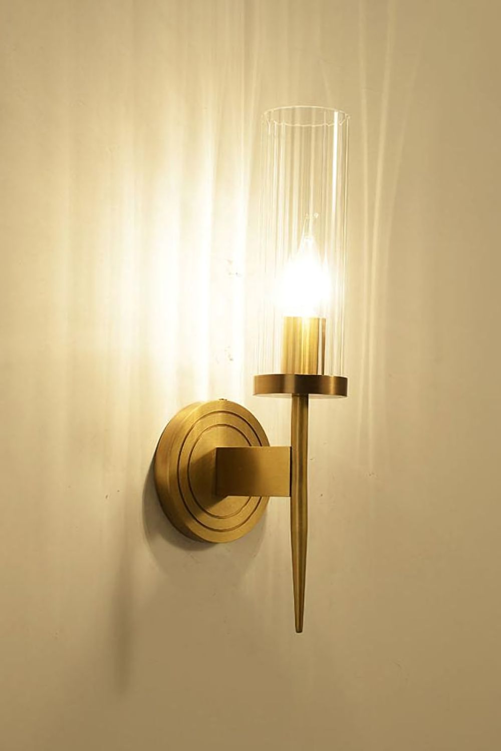 Alouette Wall Lamp