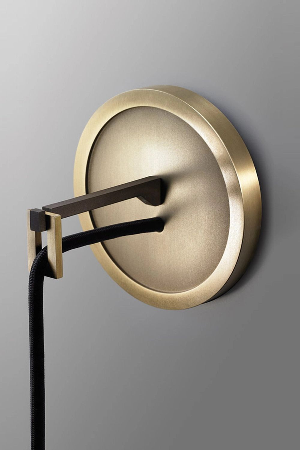 Apollinaire Wall Lamp