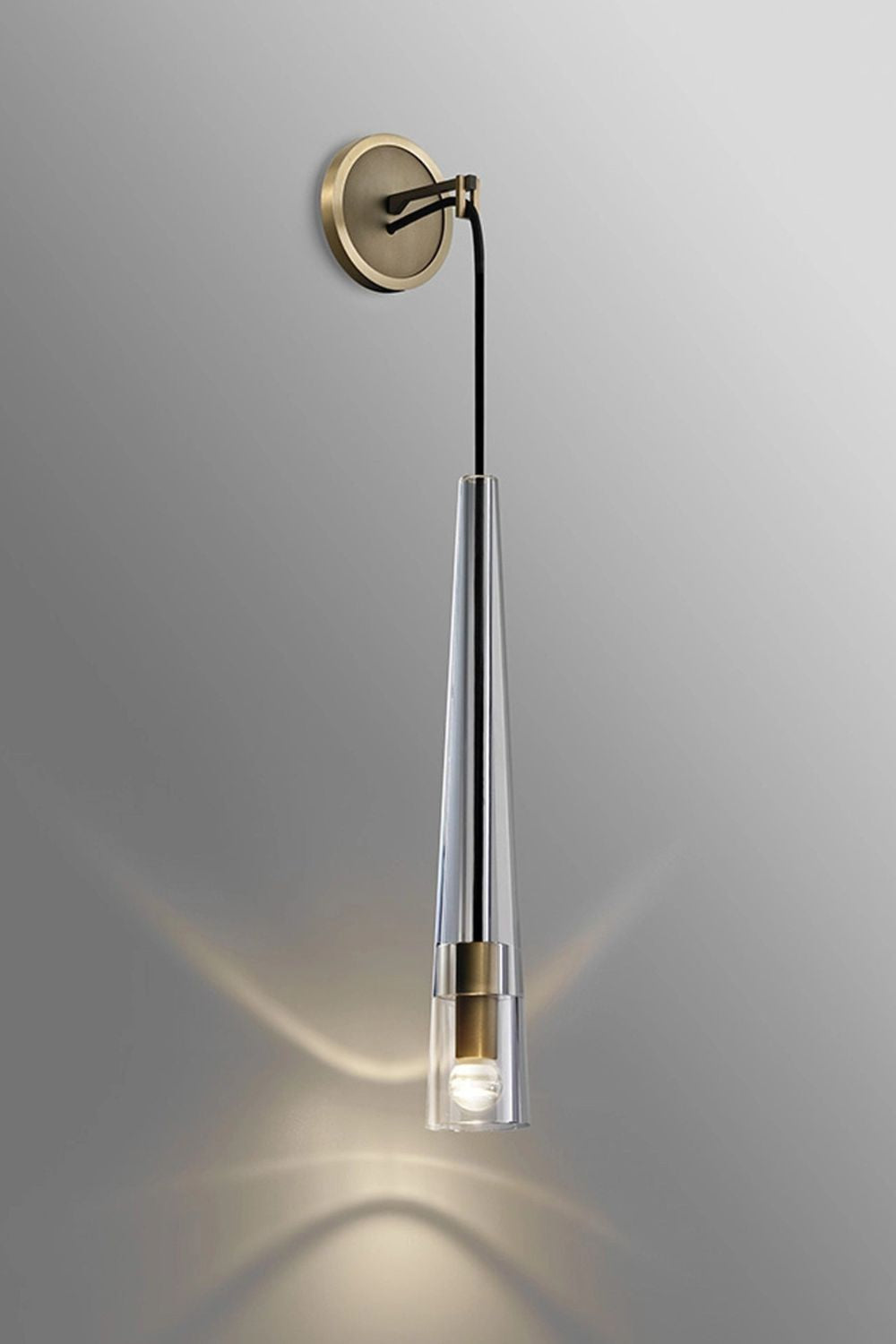 Apollinaire Wall Lamp