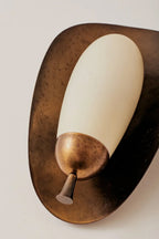Arc Shield Alabaster Wall lamp