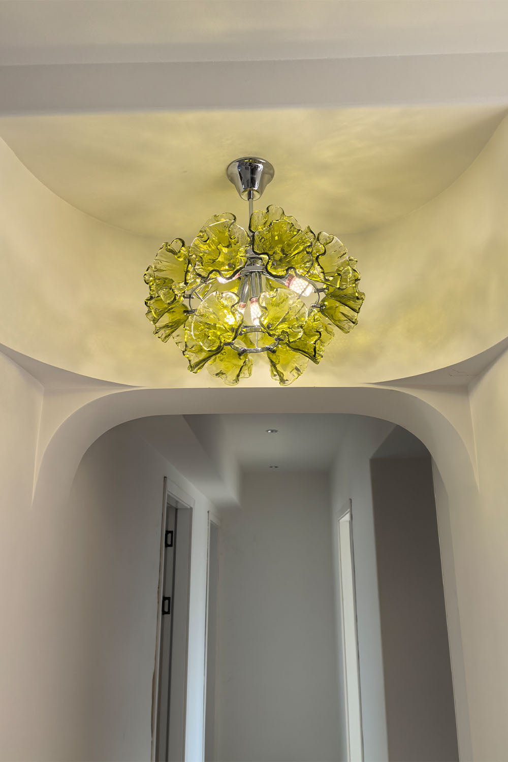 Art flower-shaped Glass Chandelier