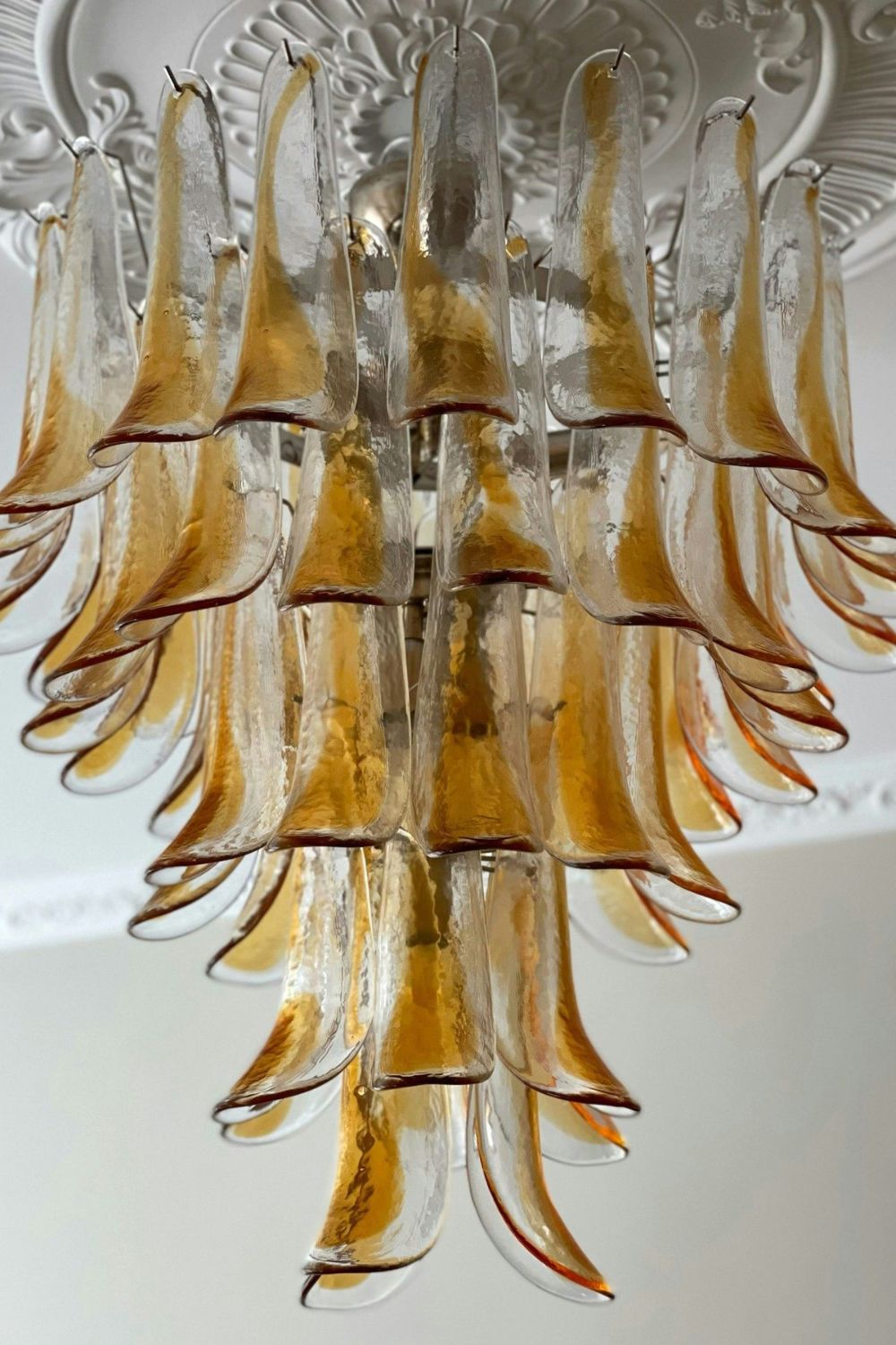 Art Petals Chandelier