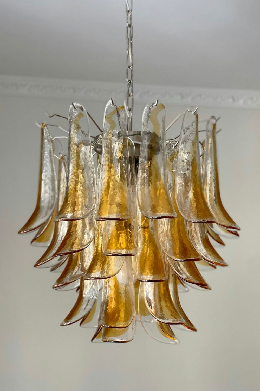 Art Petals Chandelier