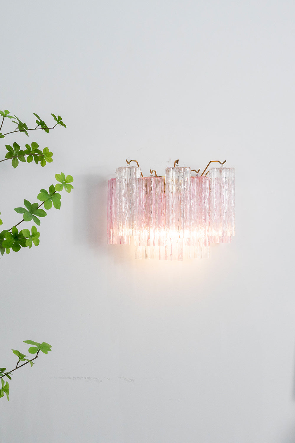 Art Style Glass Wall Lamp