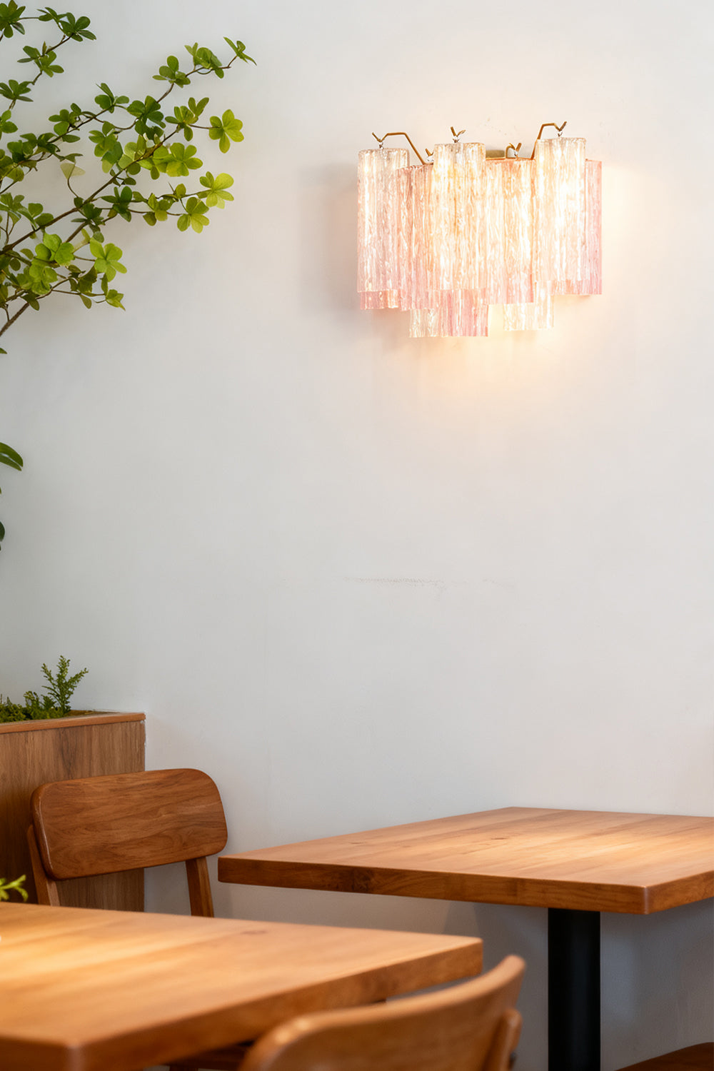 Art Style Glass Wall Lamp