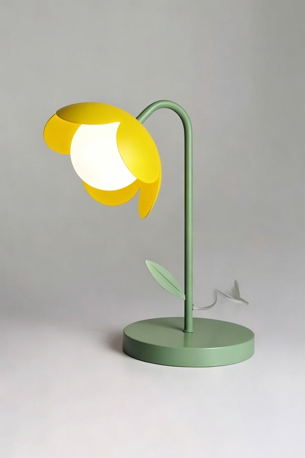 Botanical Aura Metal Table Lamp