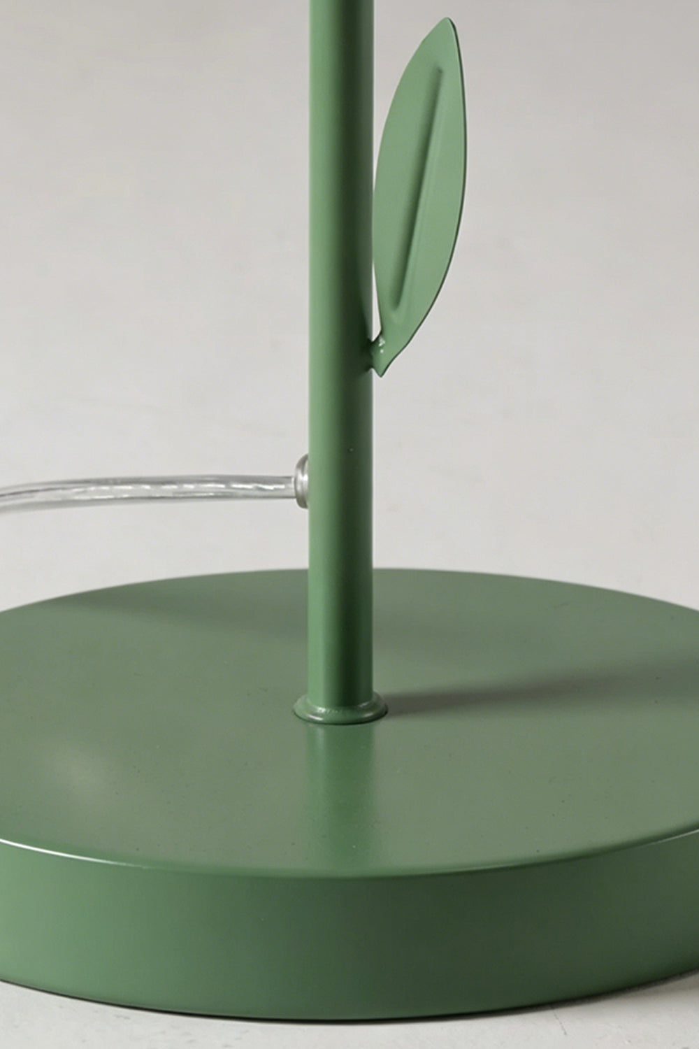 Botanical Aura Metal Table Lamp