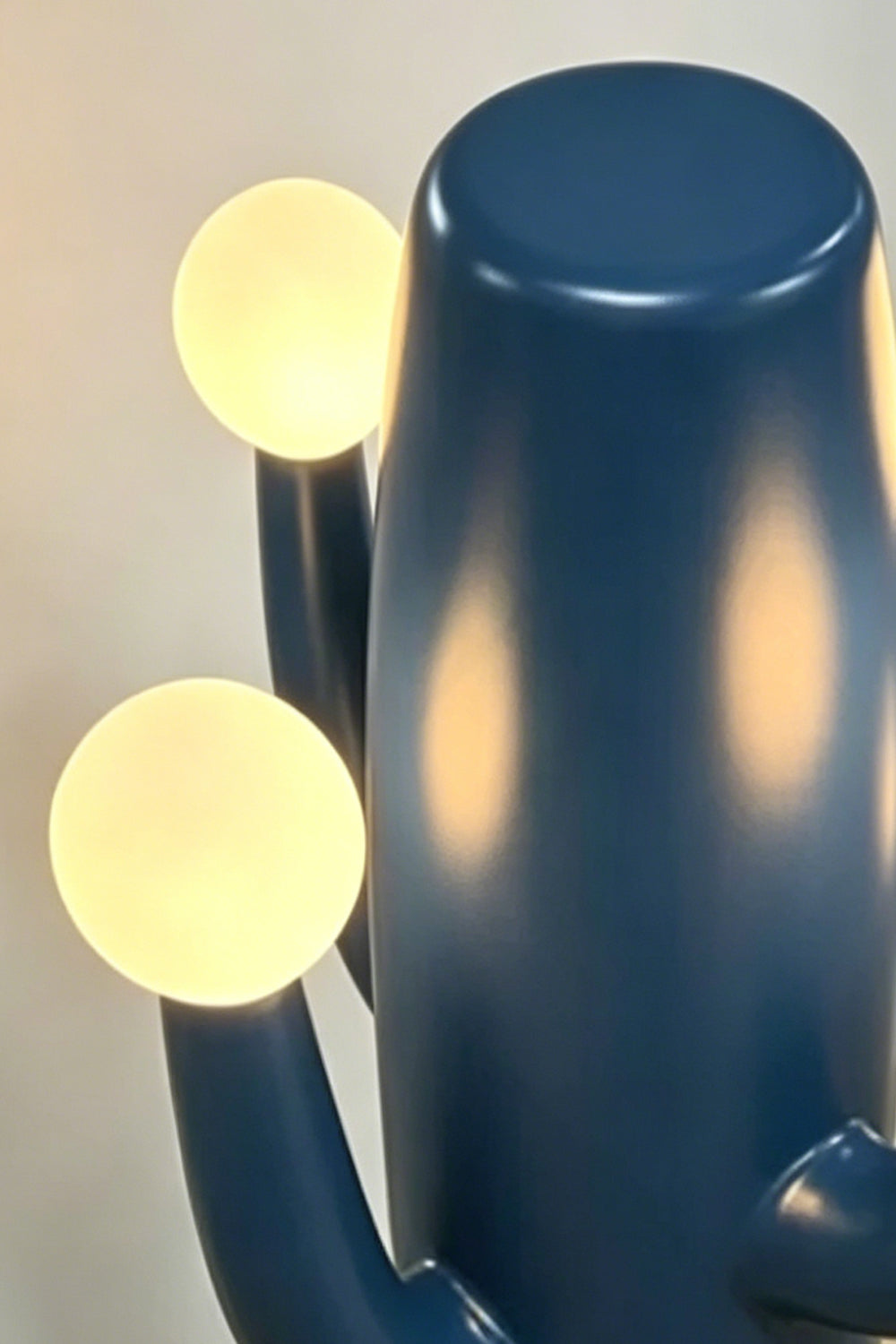 Cactus Luma Totem Floor Lamp