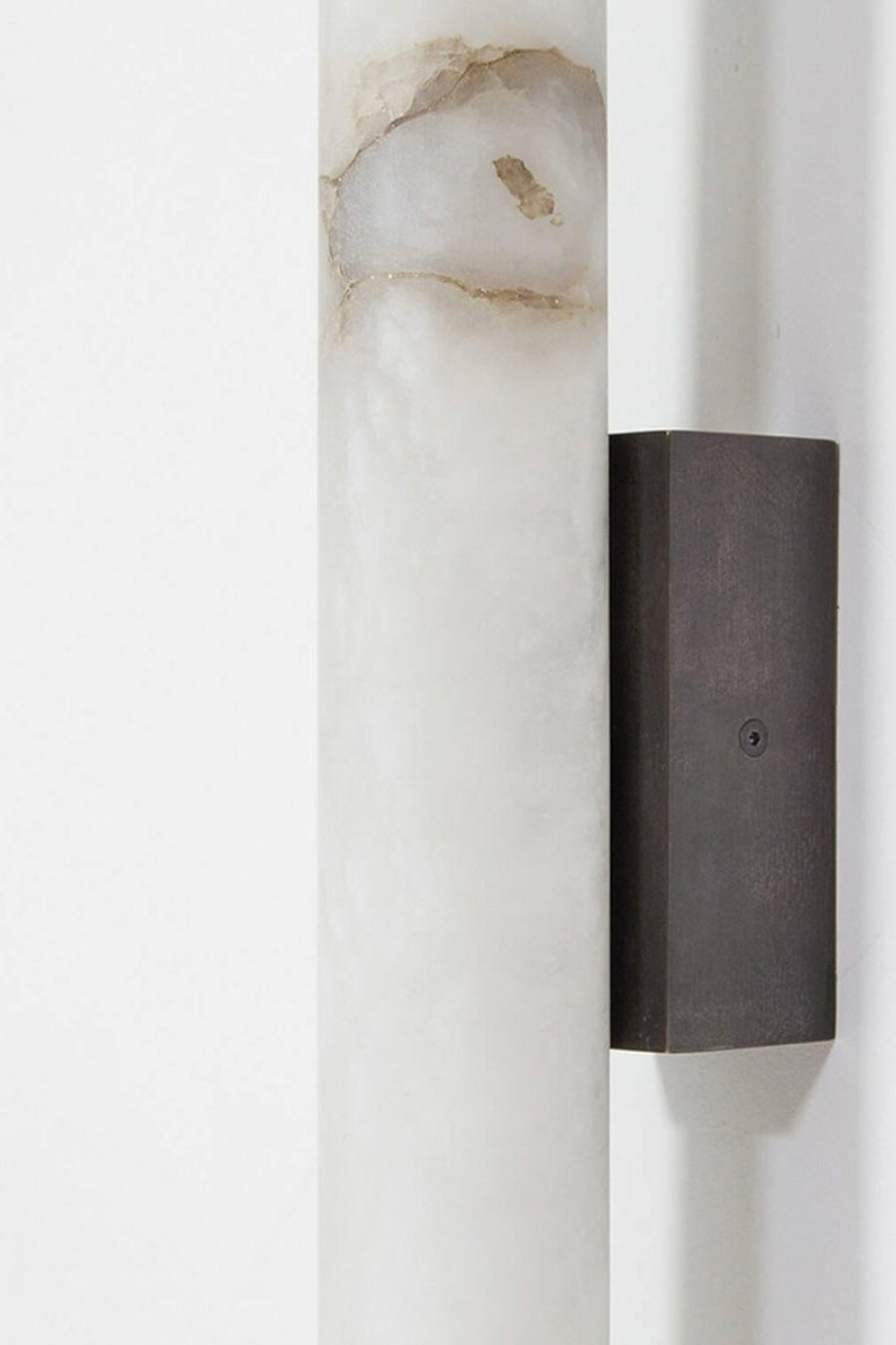 Callisto Wall Lamp