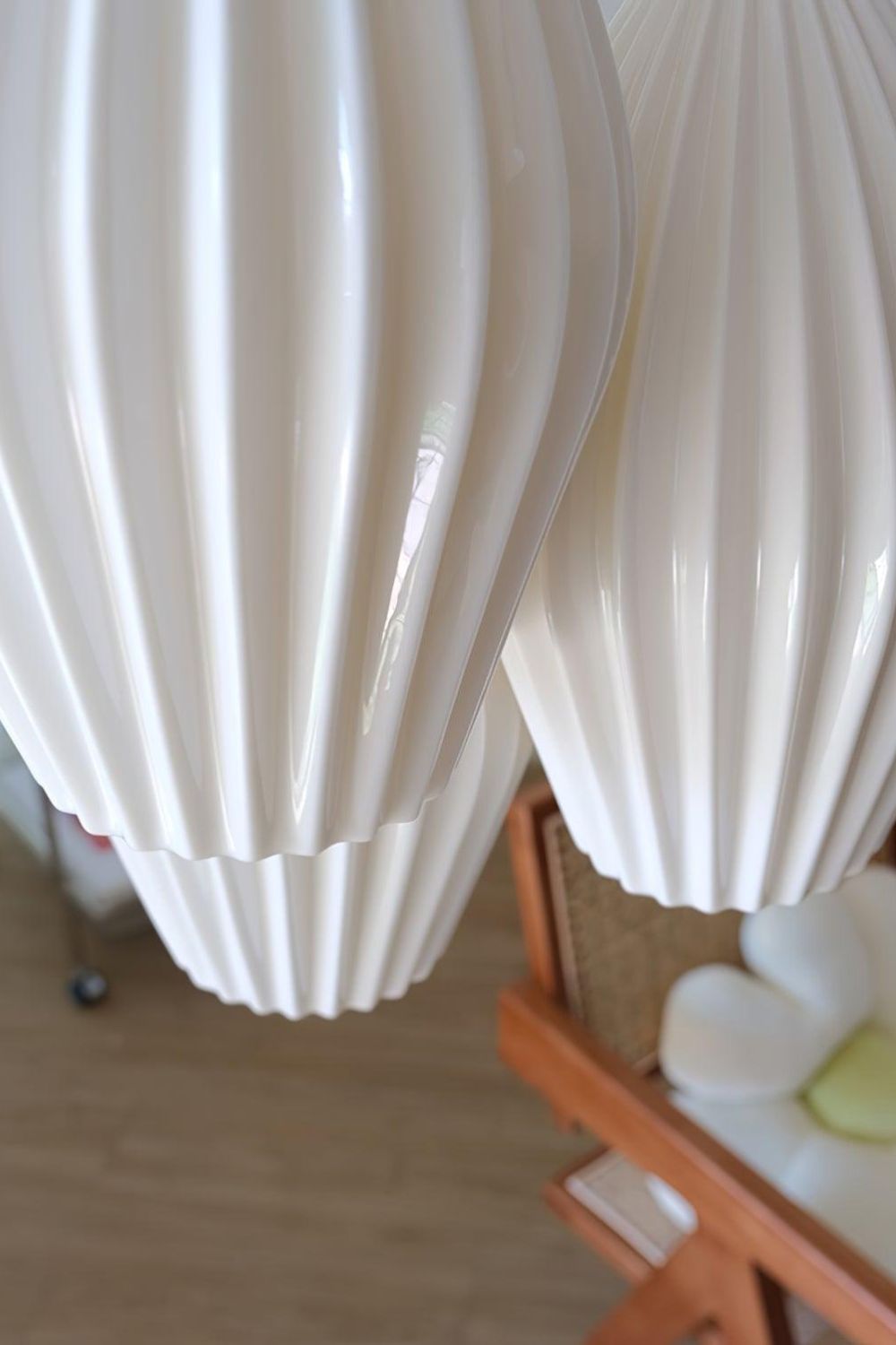 Ceramic Ribbed Pendant light
