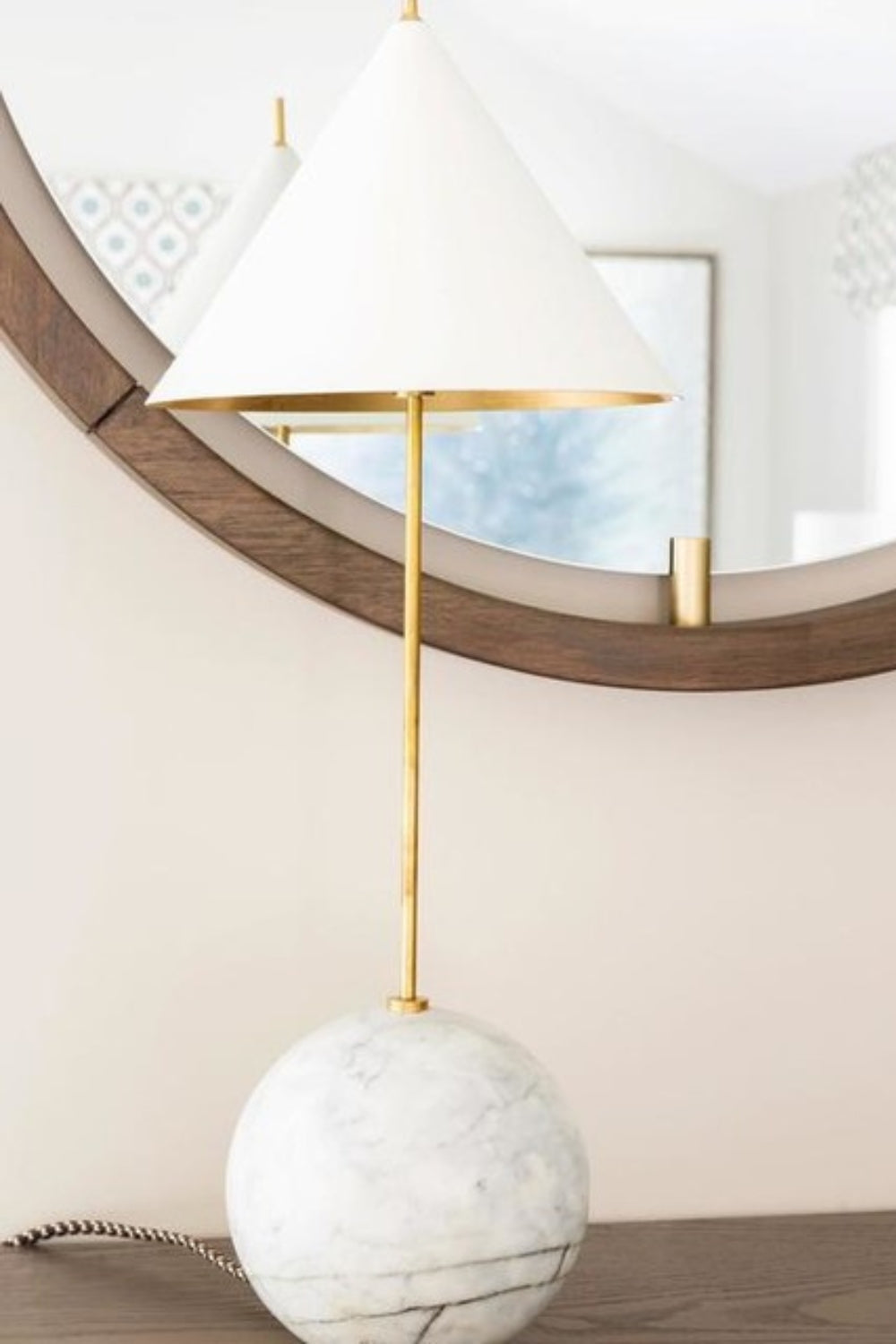 Cleo Orb Base Table Lamp