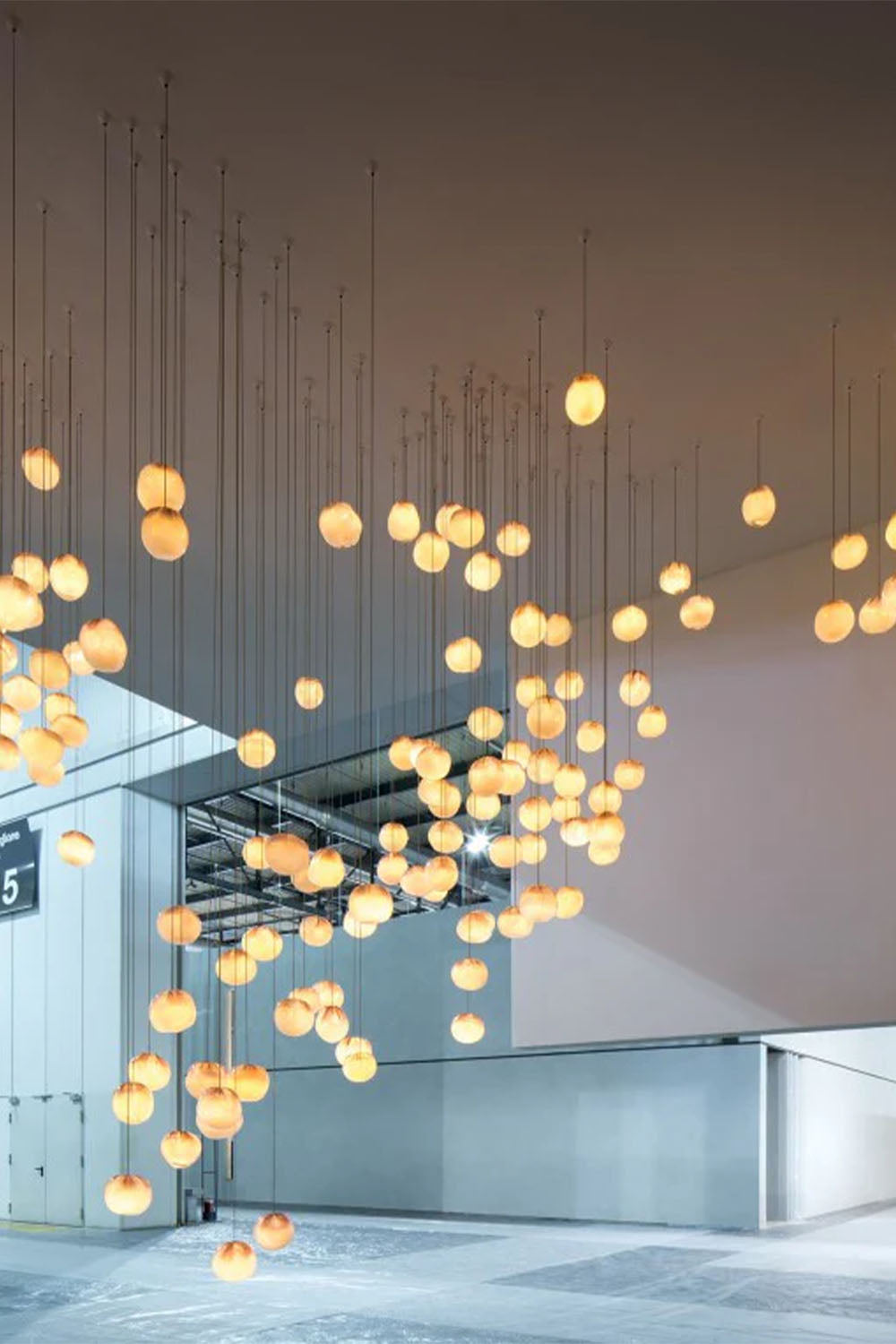 Clustered Glass Globe Pendant Lamp