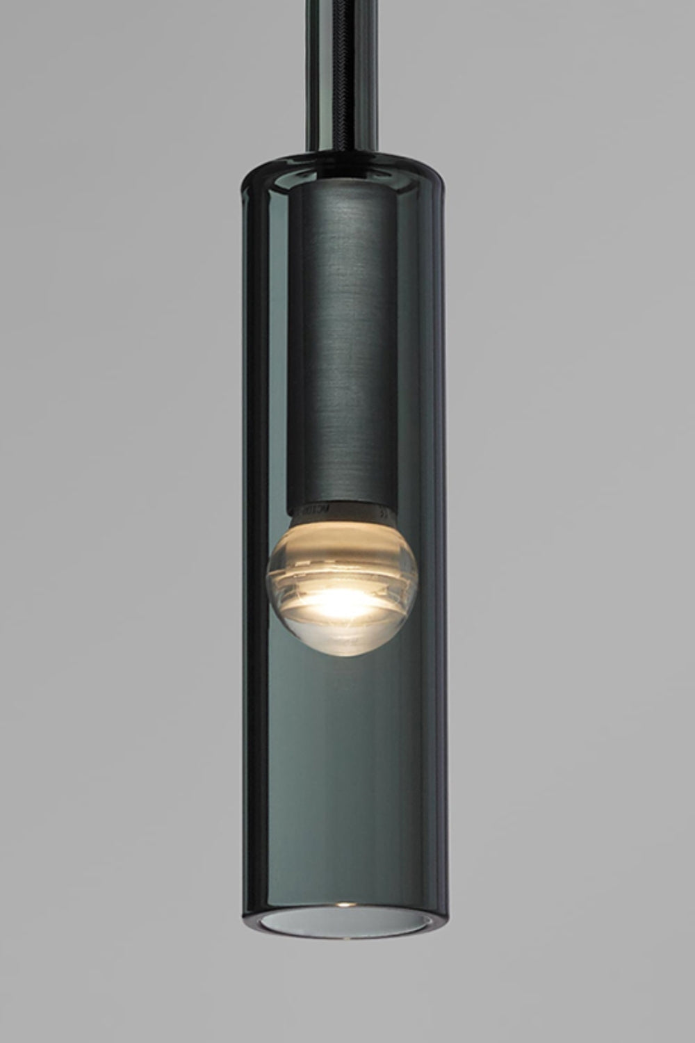 Dariel-Long Hanging Light